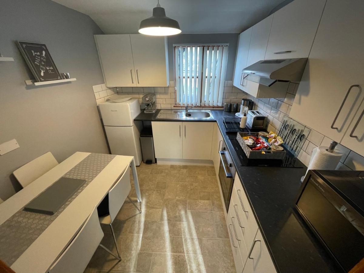 Westend Holiday Let 3 Брекон Екстер'єр фото