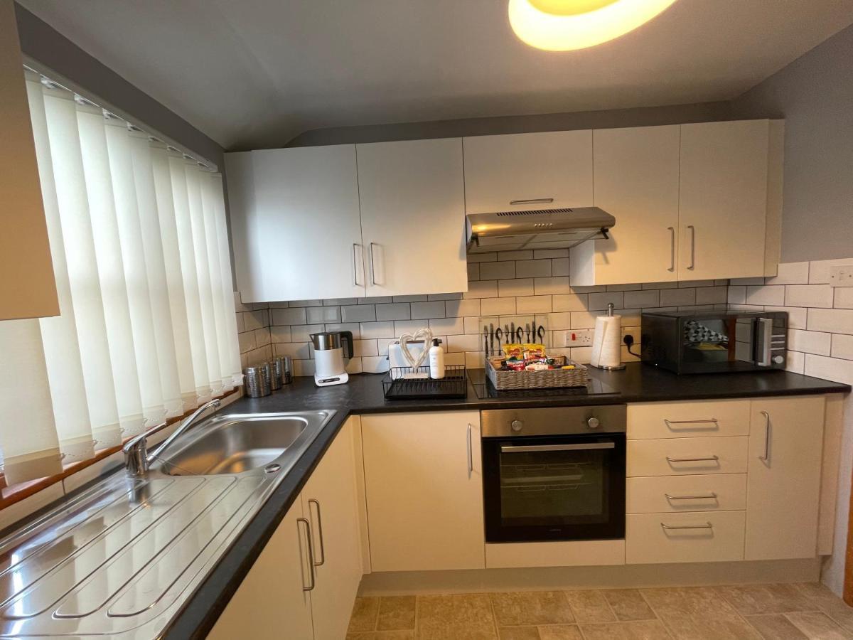 Westend Holiday Let 3 Брекон Екстер'єр фото