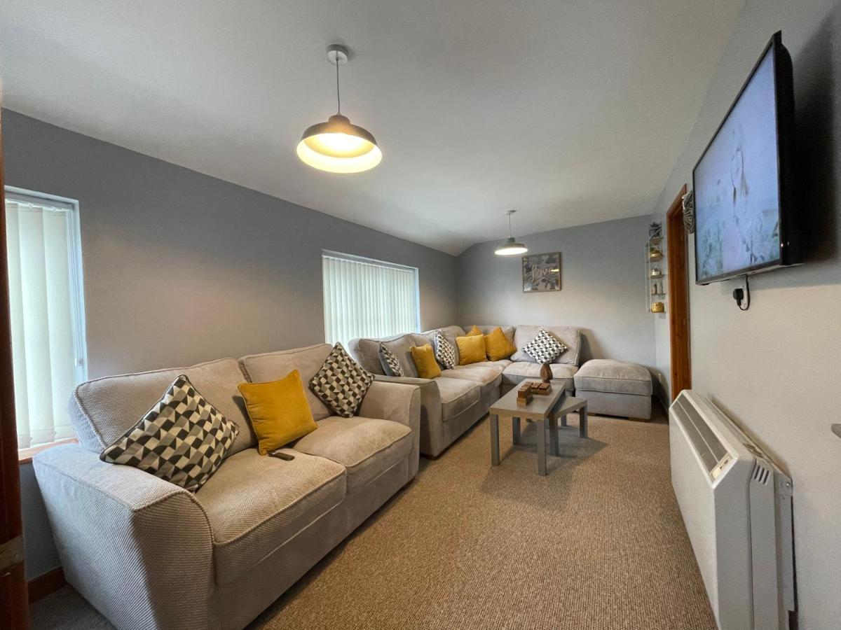 Westend Holiday Let 3 Брекон Екстер'єр фото